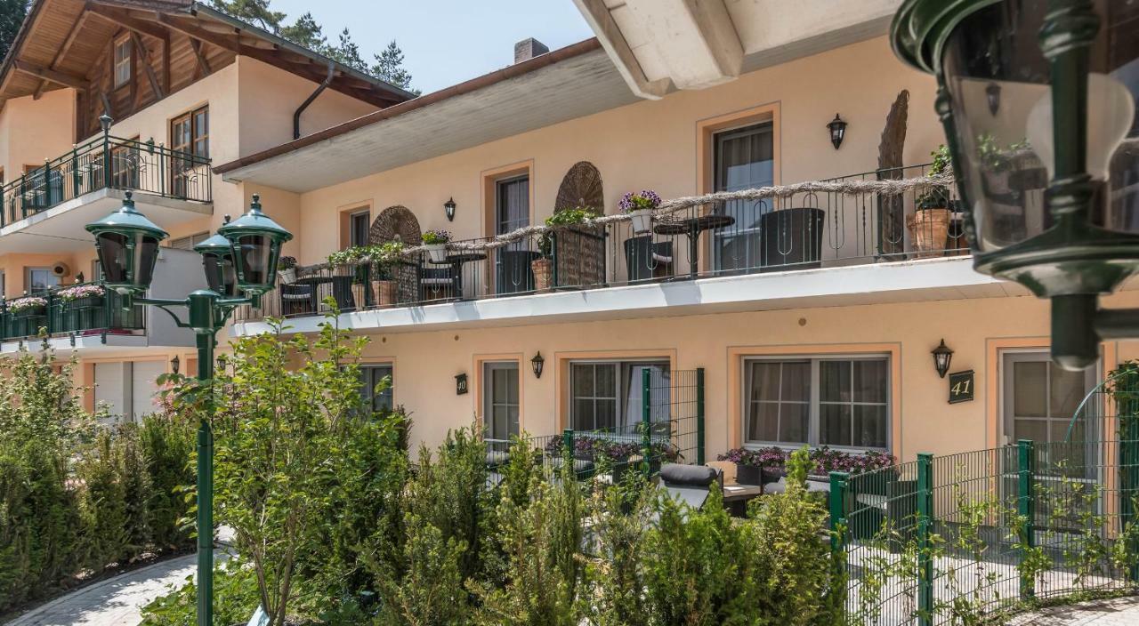 Hotel Mutz Garni Inning am Ammersee Eksteriør bilde